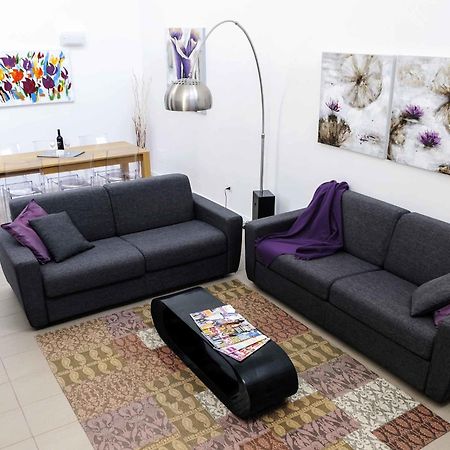 Comoloft Room photo