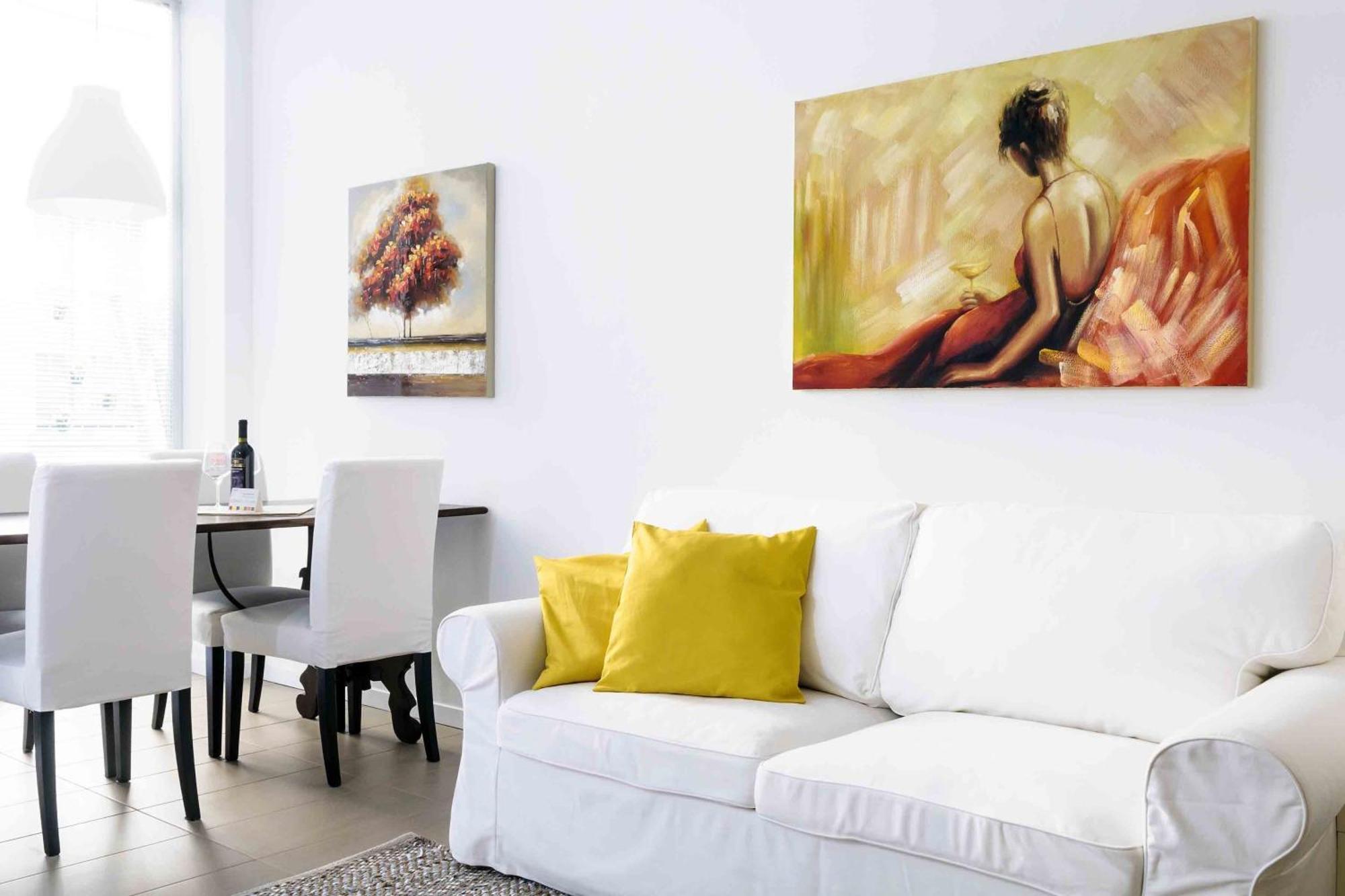 Comoloft Room photo