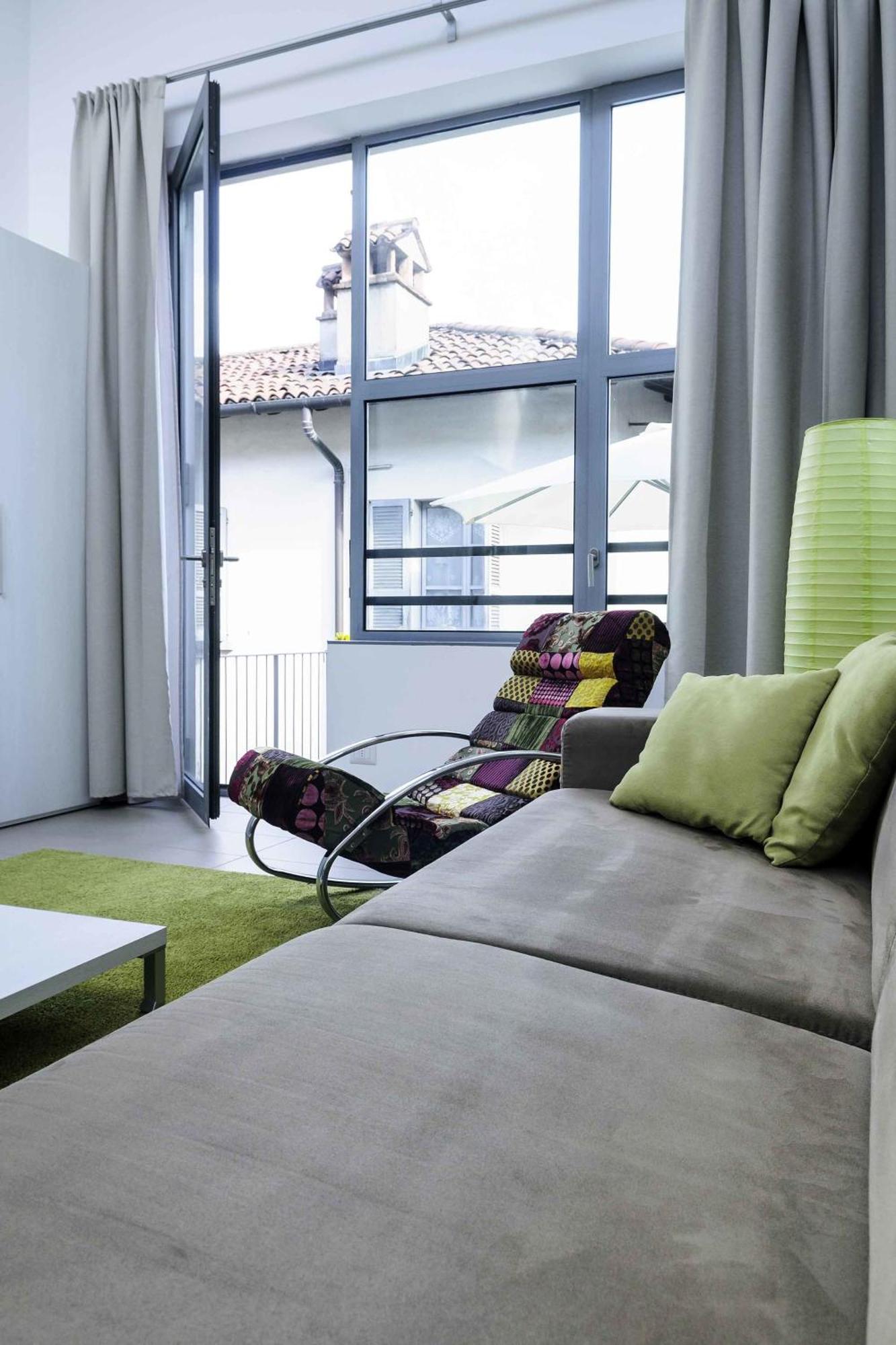 Comoloft Room photo